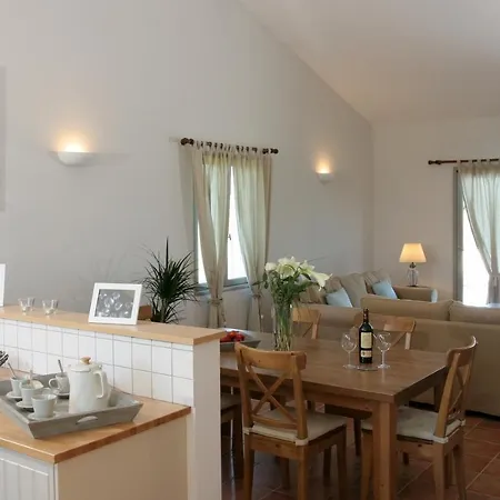 Domaine Du Grand Tourtre Villa