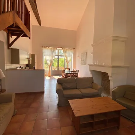 Domaine Du Grand Tourtre Villa *