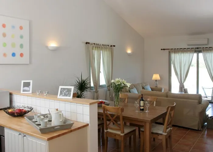 Domaine Du Grand Tourtre Villa