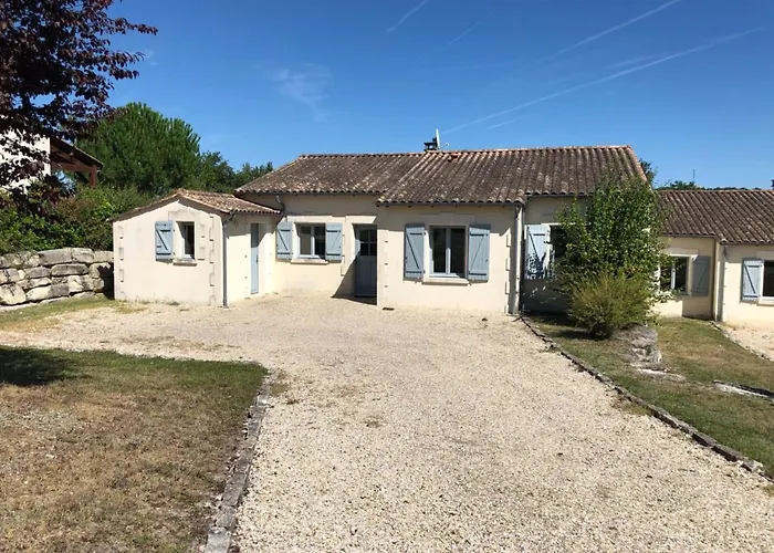 Domaine Du Grand Tourtre Villa *