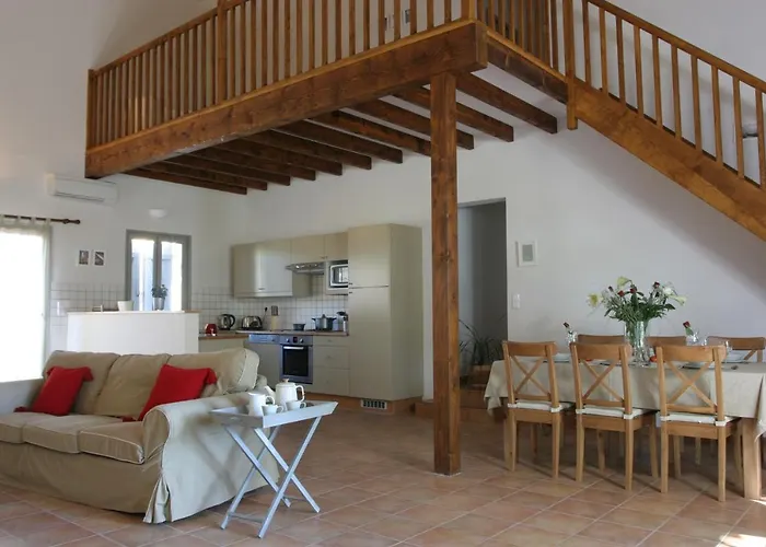 Domaine Du Grand Tourtre Villa *