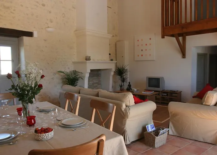 Villa Domaine Du Grand Tourtre Chalais (Charente)